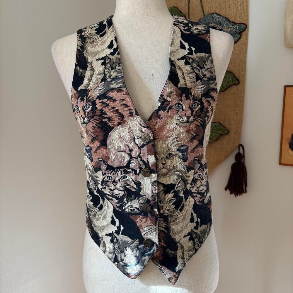 90's Tapestry Cat Vest